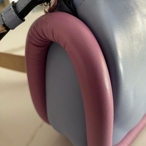 JW Anderson Bumper bag - like new - Picture 3 of 7